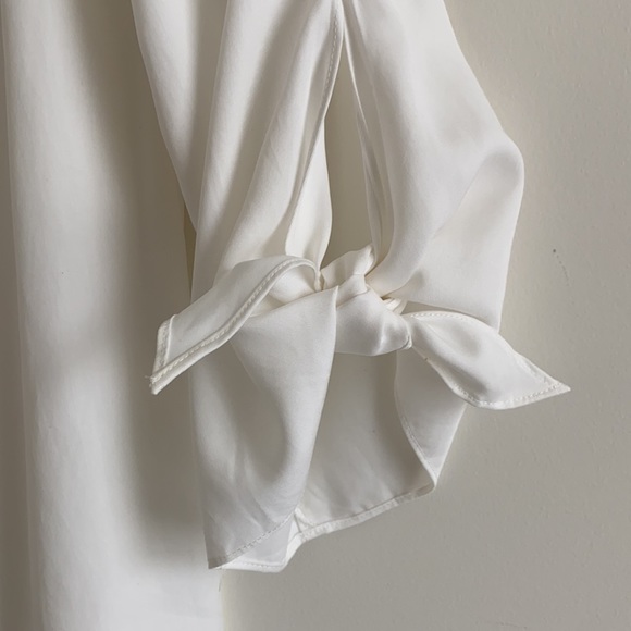 *NWOT* Mustard Seed 3/4 Sleeve Off-Shoulder Blouse - Picture 10 of 15